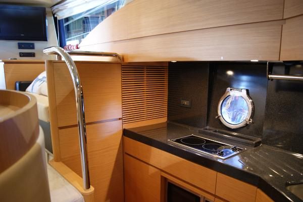  Azimut 43 Flybridge "Escape" | Luxury Yacht Charter in Mykonos