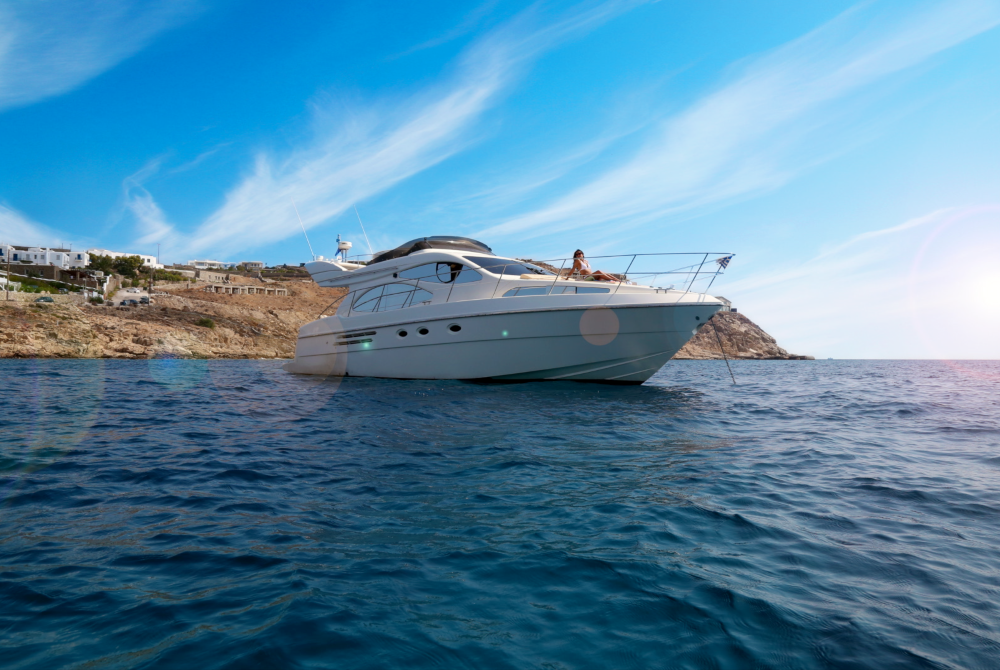 Mykonos Yachting - Private & Luxury Yacht Charter - "JennyZ" - Azimut 46 Flybridge