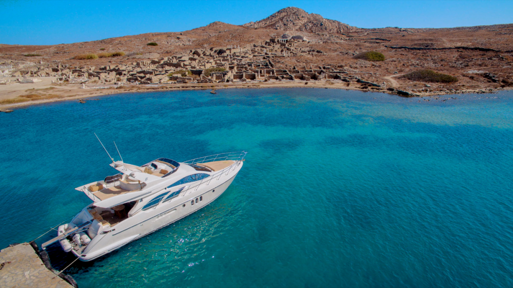 Mykonos Yachting - Private & Luxury Yacht Charter - :Njoy" - Azimut 55 Flybridge