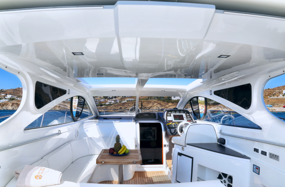 Dellapasqua DC13 Elite Hardtop "Pathos" yacht in Mykonos​