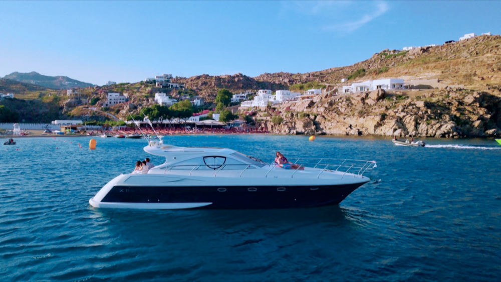 Dellapasqua DC13 Elite Hardtop "Pathos" yacht in Mykonos​