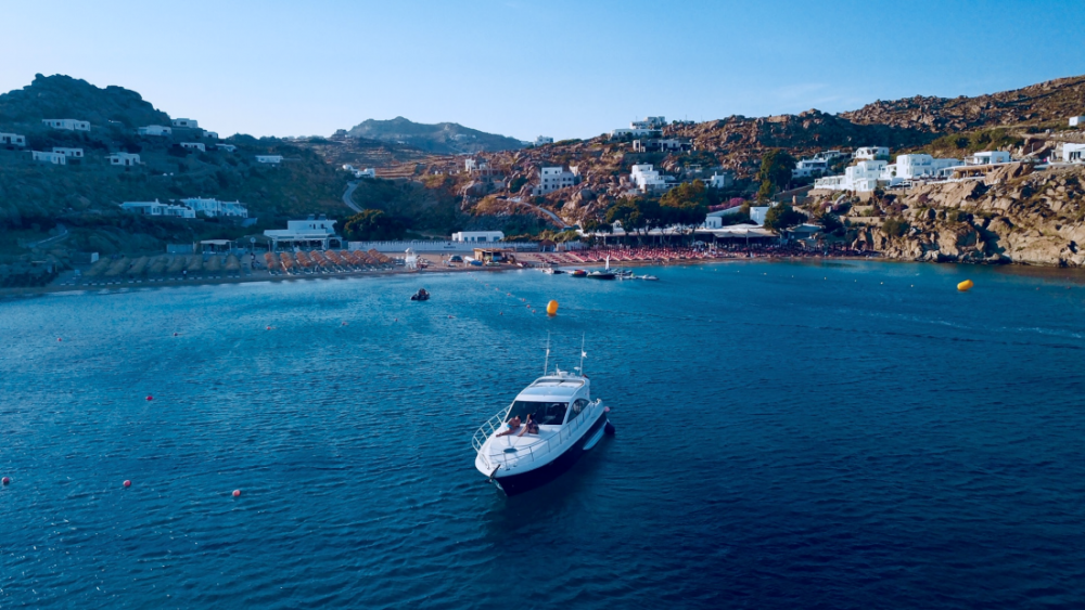 Mykonos Yachting - Private & Luxury Yacht Charter-"Pathos" - Dellapasqua DC13 Hardtop