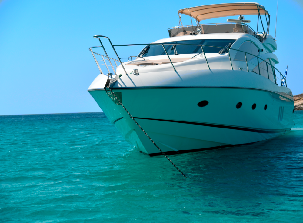 60 Flybridge "Serenity" Charter in Mykonos | Mykonos Yachting