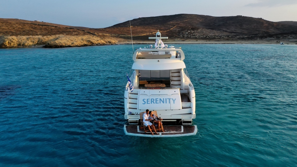 60 Flybridge "Serenity" Charter in Mykonos | Mykonos Yachting