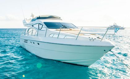 Luxury Boat Azimut 46 Flybridge "Jenny Z" | Mykonos Yacht Charter